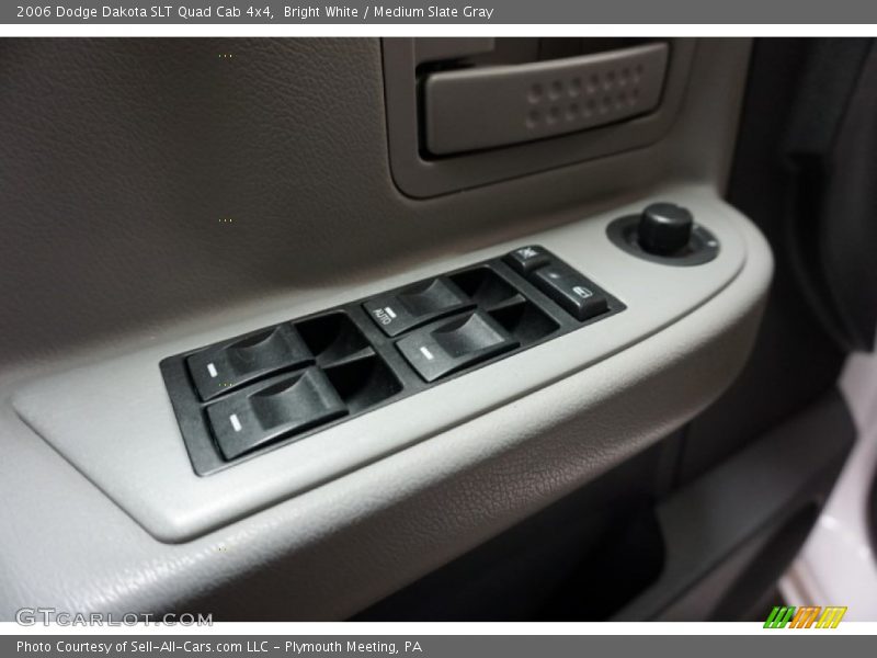 Bright White / Medium Slate Gray 2006 Dodge Dakota SLT Quad Cab 4x4