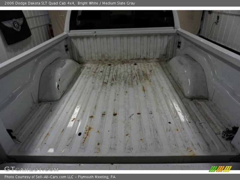 Bright White / Medium Slate Gray 2006 Dodge Dakota SLT Quad Cab 4x4