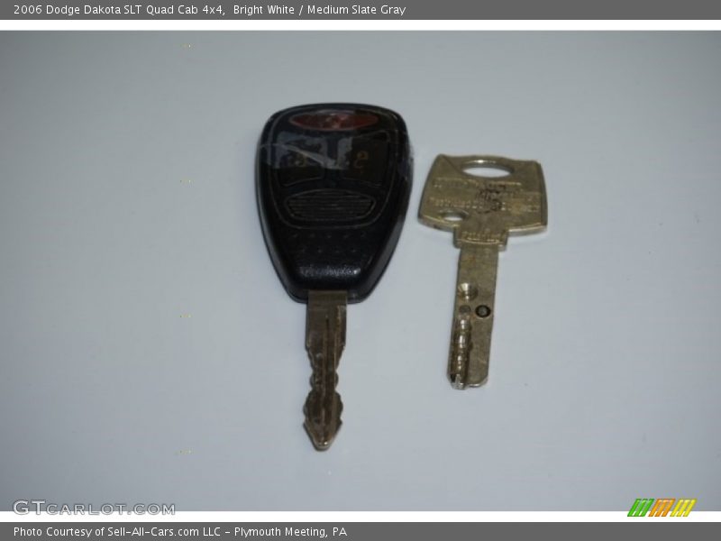 Bright White / Medium Slate Gray 2006 Dodge Dakota SLT Quad Cab 4x4