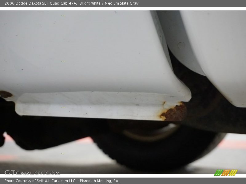 Bright White / Medium Slate Gray 2006 Dodge Dakota SLT Quad Cab 4x4