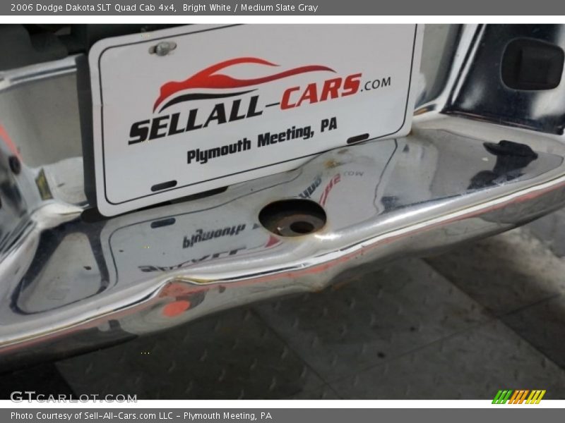 Bright White / Medium Slate Gray 2006 Dodge Dakota SLT Quad Cab 4x4