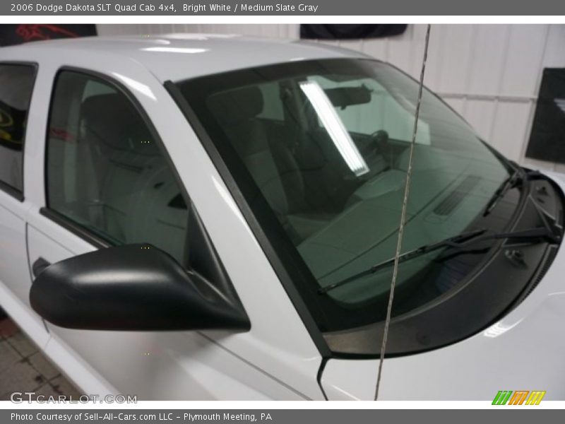 Bright White / Medium Slate Gray 2006 Dodge Dakota SLT Quad Cab 4x4