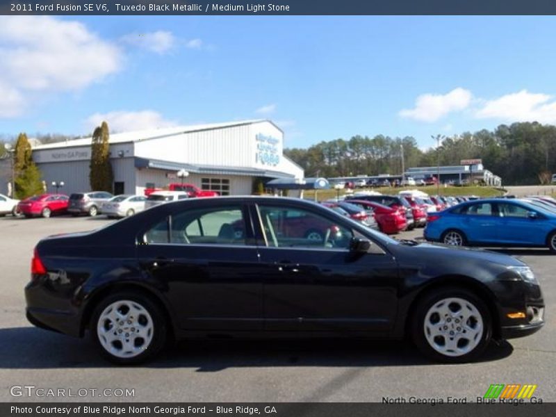 Tuxedo Black Metallic / Medium Light Stone 2011 Ford Fusion SE V6