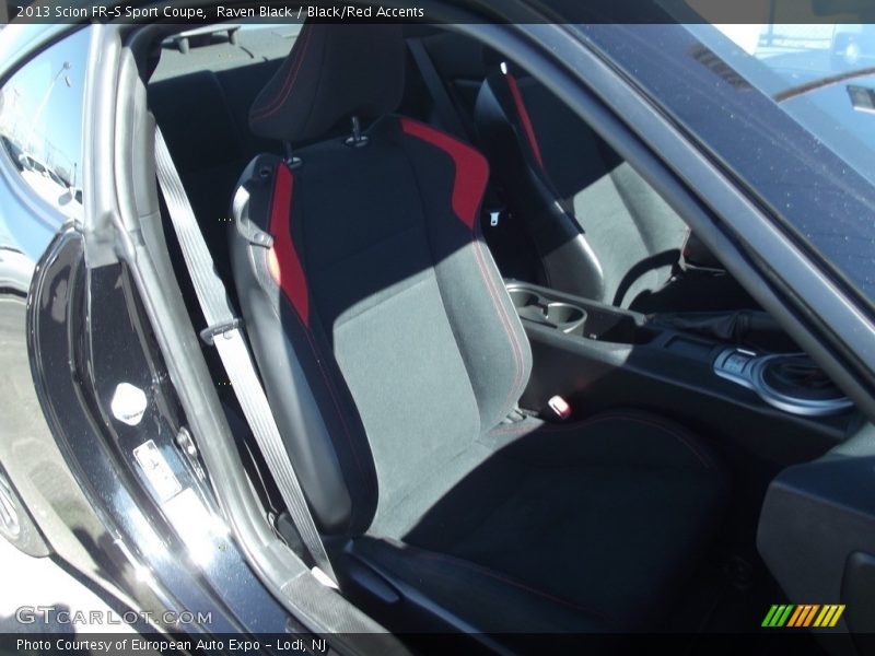 Raven Black / Black/Red Accents 2013 Scion FR-S Sport Coupe