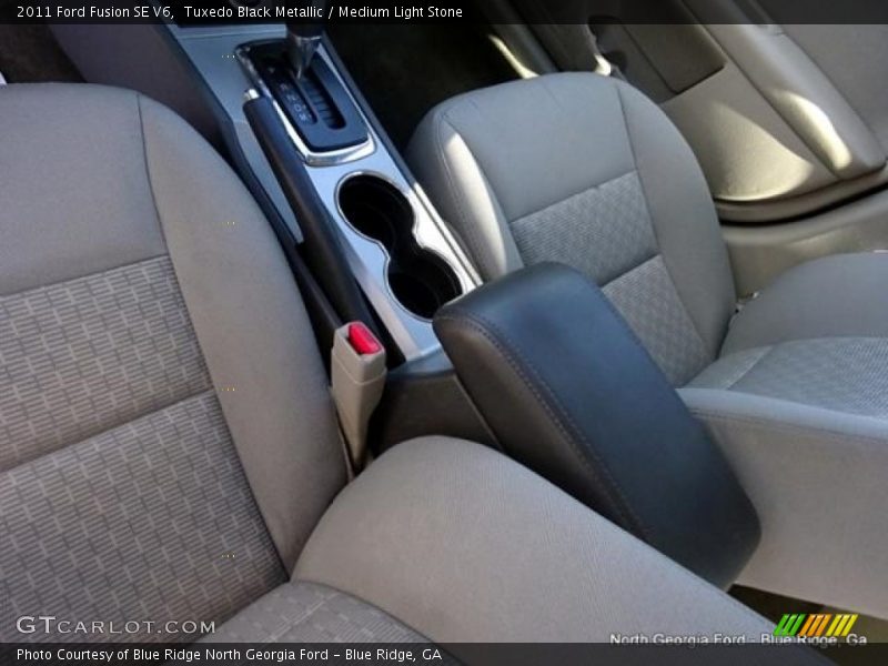 Tuxedo Black Metallic / Medium Light Stone 2011 Ford Fusion SE V6
