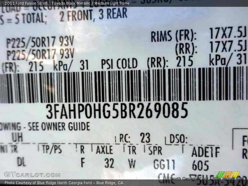 Tuxedo Black Metallic / Medium Light Stone 2011 Ford Fusion SE V6
