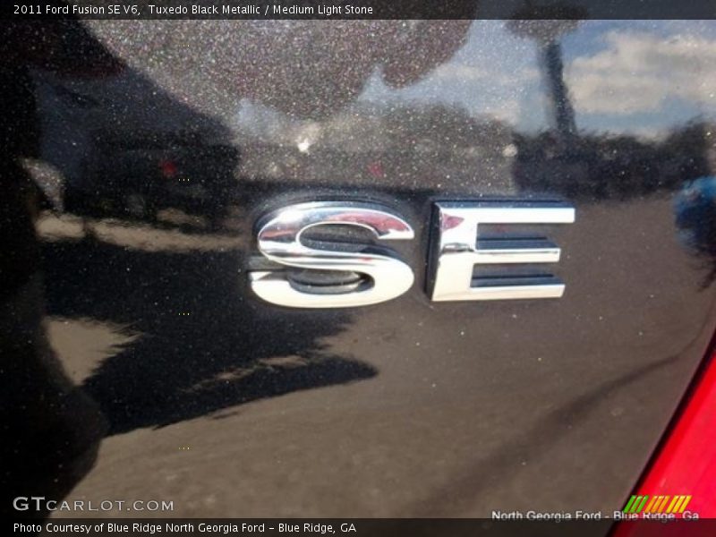 Tuxedo Black Metallic / Medium Light Stone 2011 Ford Fusion SE V6