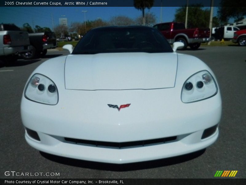 Arctic White / Cashmere 2005 Chevrolet Corvette Coupe