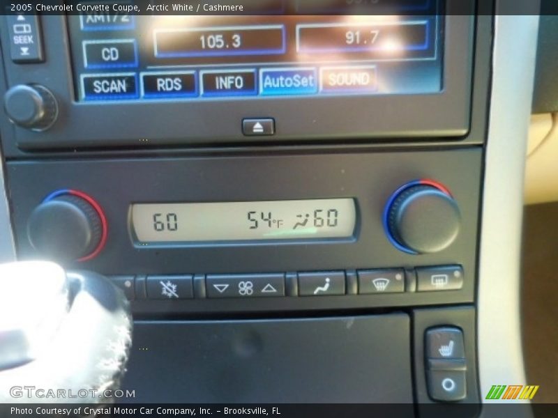 Arctic White / Cashmere 2005 Chevrolet Corvette Coupe