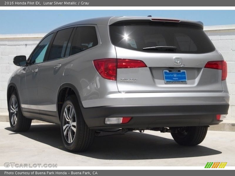 Lunar Silver Metallic / Gray 2016 Honda Pilot EX