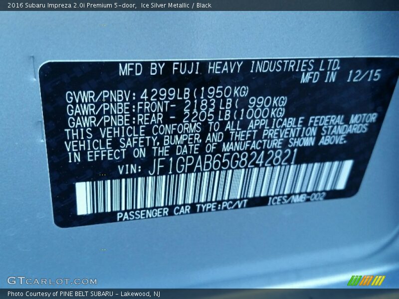 Ice Silver Metallic / Black 2016 Subaru Impreza 2.0i Premium 5-door