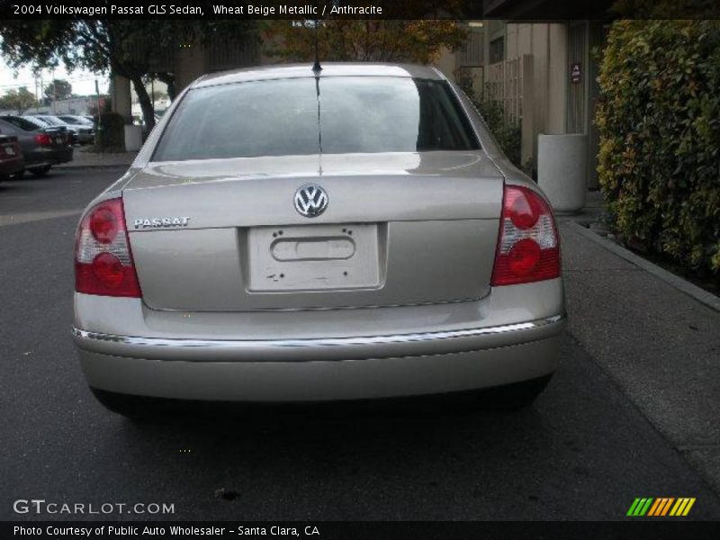 Wheat Beige Metallic / Anthracite 2004 Volkswagen Passat GLS Sedan