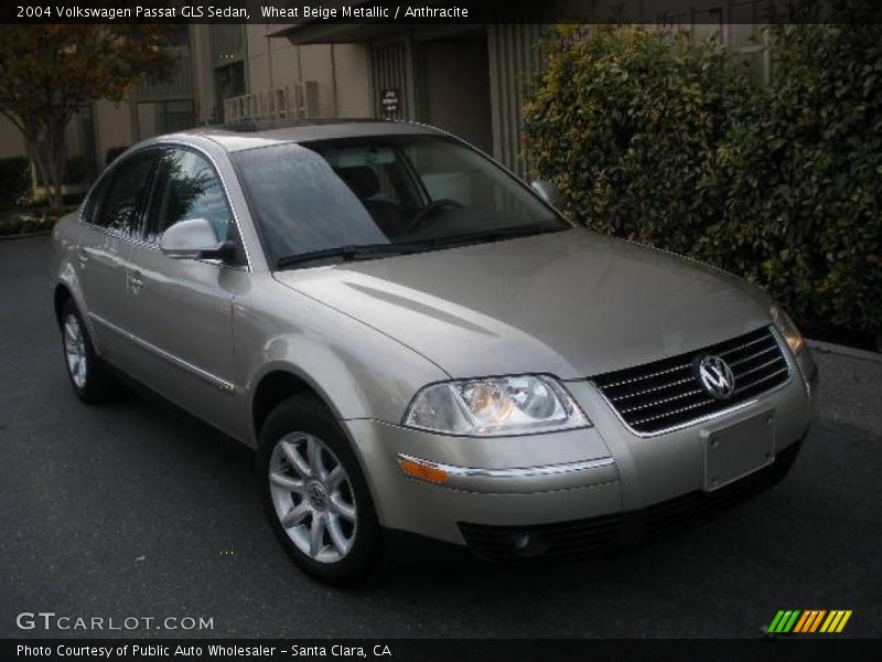 Wheat Beige Metallic / Anthracite 2004 Volkswagen Passat GLS Sedan