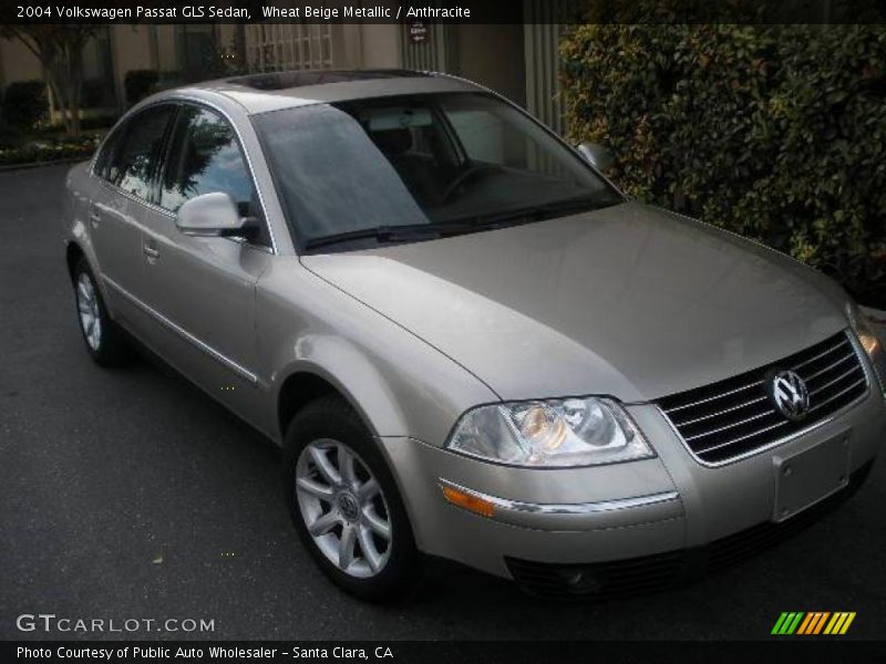 Wheat Beige Metallic / Anthracite 2004 Volkswagen Passat GLS Sedan