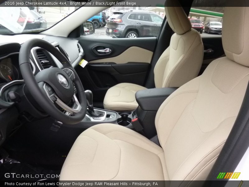 Bright White / Black/Light Frost Beige 2016 Jeep Cherokee Latitude 4x4