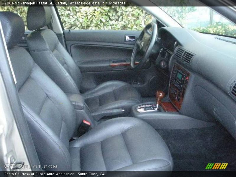 Wheat Beige Metallic / Anthracite 2004 Volkswagen Passat GLS Sedan