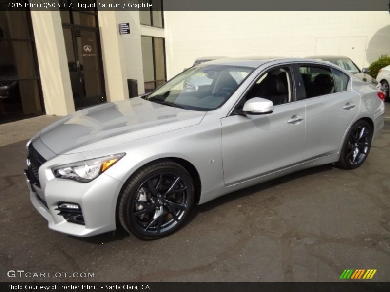 Front 3/4 View of 2015 Q50 S 3.7