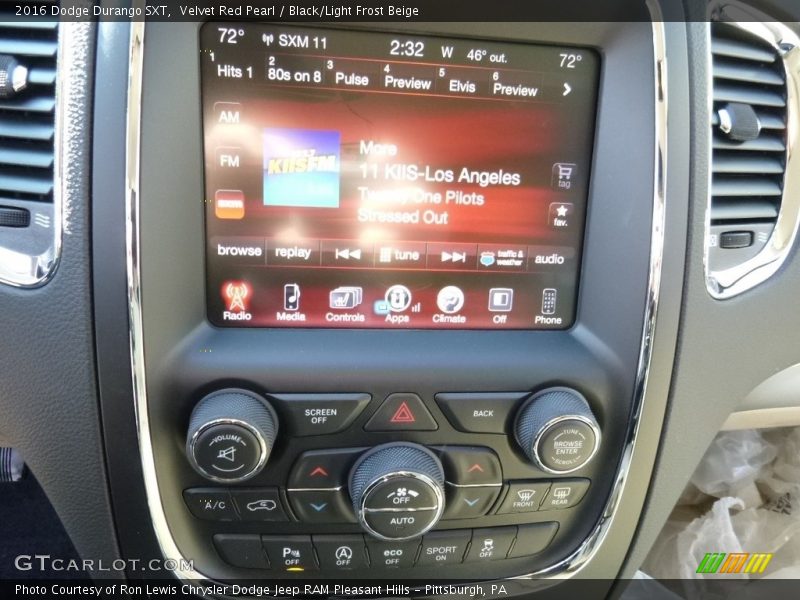 Velvet Red Pearl / Black/Light Frost Beige 2016 Dodge Durango SXT
