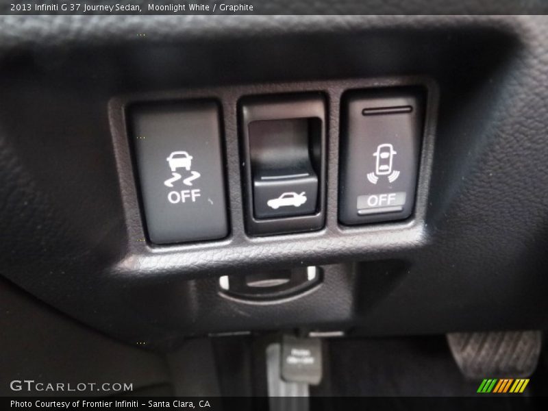 Moonlight White / Graphite 2013 Infiniti G 37 Journey Sedan