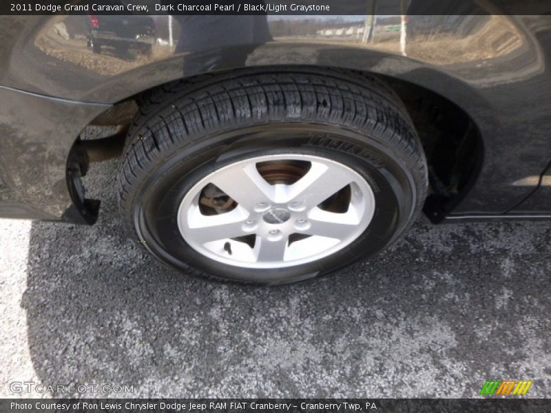 Dark Charcoal Pearl / Black/Light Graystone 2011 Dodge Grand Caravan Crew