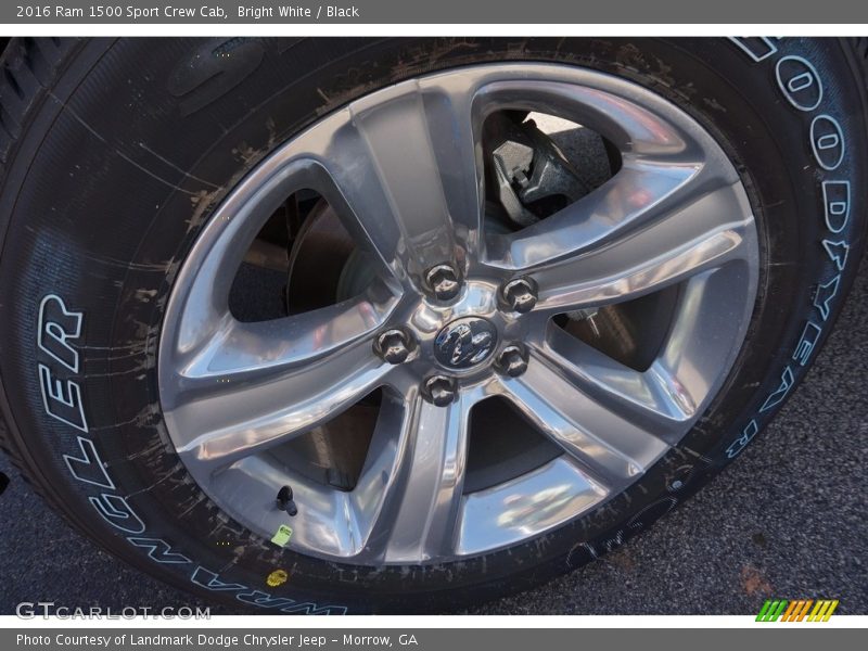 Bright White / Black 2016 Ram 1500 Sport Crew Cab