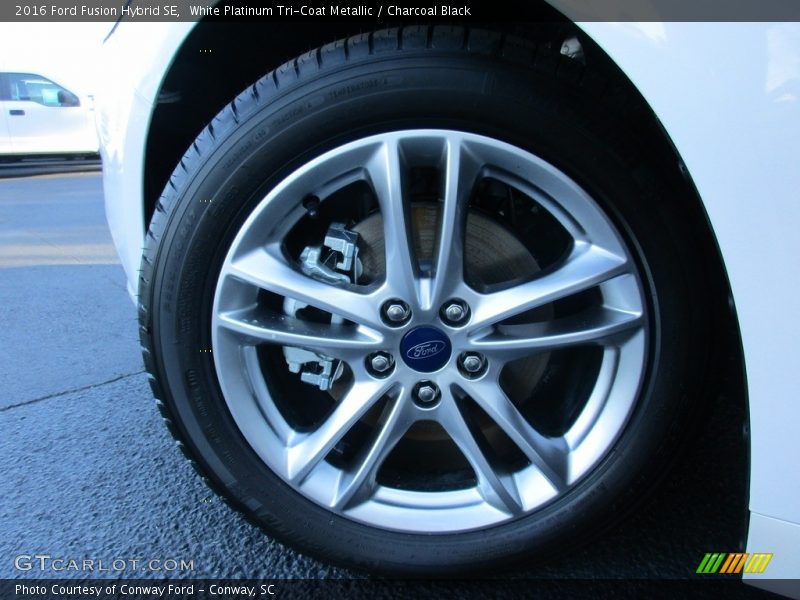  2016 Fusion Hybrid SE Wheel