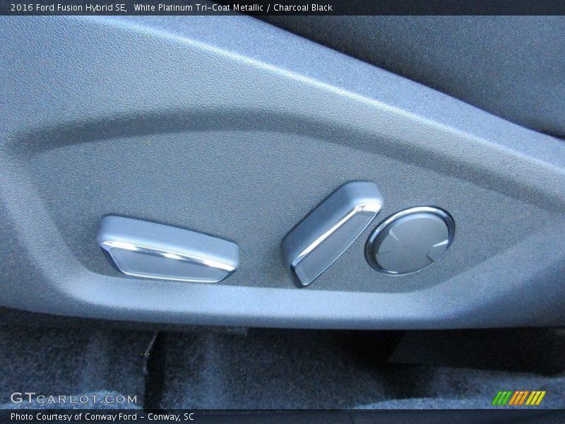 White Platinum Tri-Coat Metallic / Charcoal Black 2016 Ford Fusion Hybrid SE