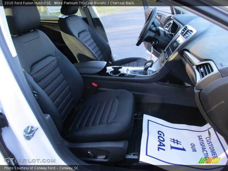 White Platinum Tri-Coat Metallic / Charcoal Black 2016 Ford Fusion Hybrid SE