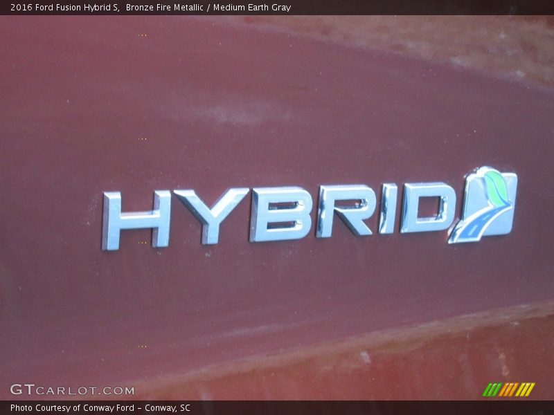  2016 Fusion Hybrid S Logo
