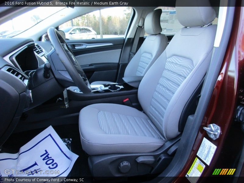  2016 Fusion Hybrid S Medium Earth Gray Interior