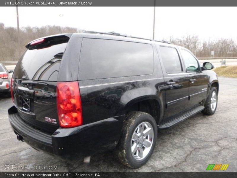 Onyx Black / Ebony 2011 GMC Yukon XL SLE 4x4