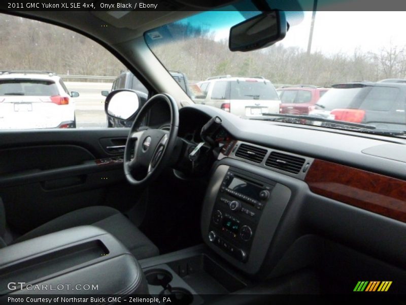 Onyx Black / Ebony 2011 GMC Yukon XL SLE 4x4