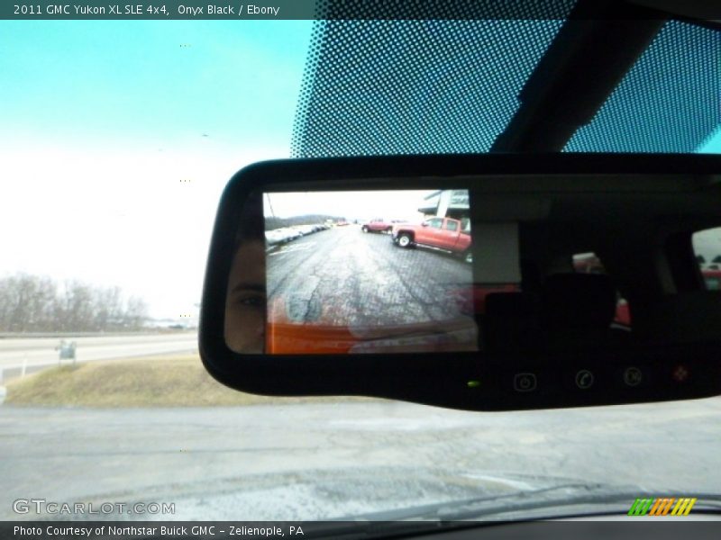 Onyx Black / Ebony 2011 GMC Yukon XL SLE 4x4