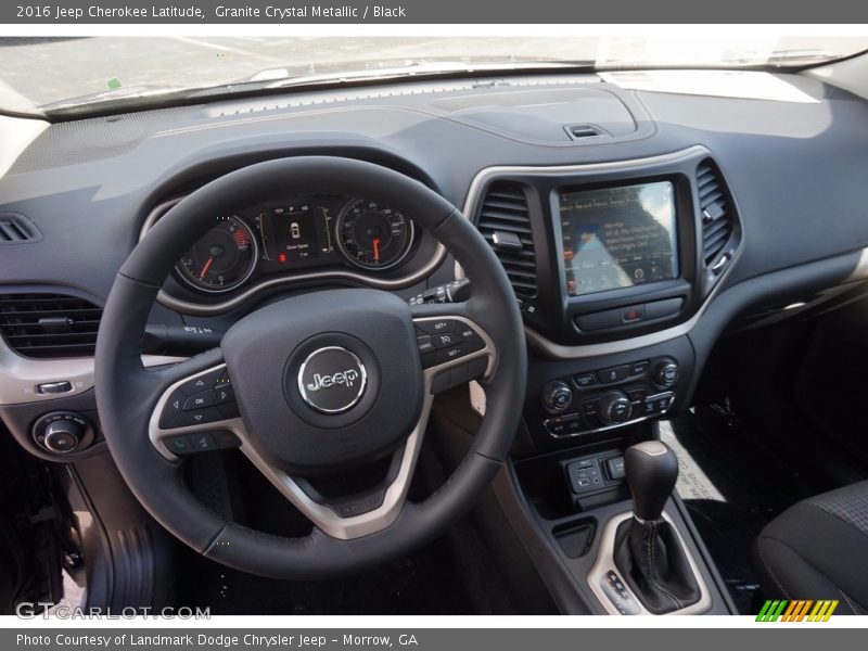 Granite Crystal Metallic / Black 2016 Jeep Cherokee Latitude