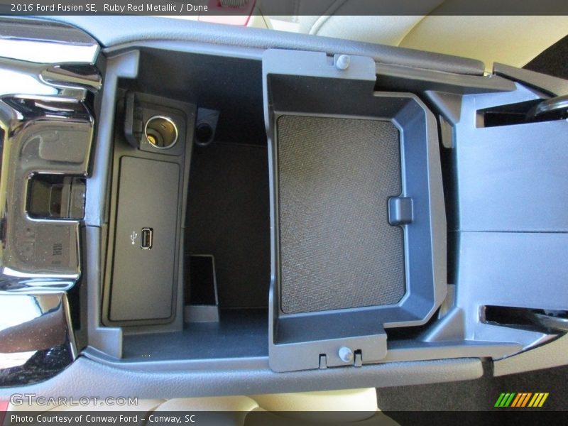 Ruby Red Metallic / Dune 2016 Ford Fusion SE