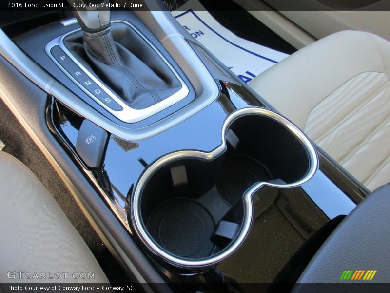 Ruby Red Metallic / Dune 2016 Ford Fusion SE