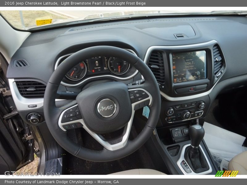 Light Brownstone Pearl / Black/Light Frost Beige 2016 Jeep Cherokee Latitude