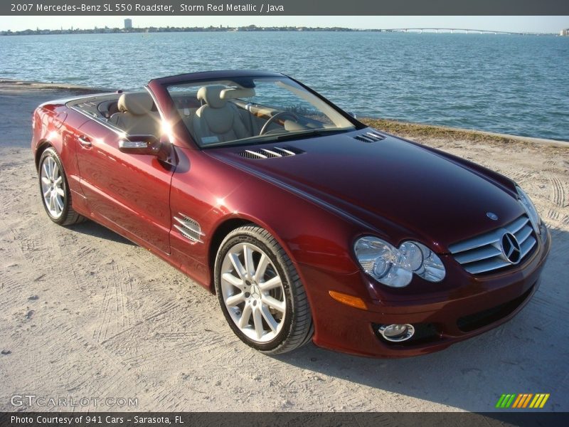 Front 3/4 View of 2007 SL 550 Roadster