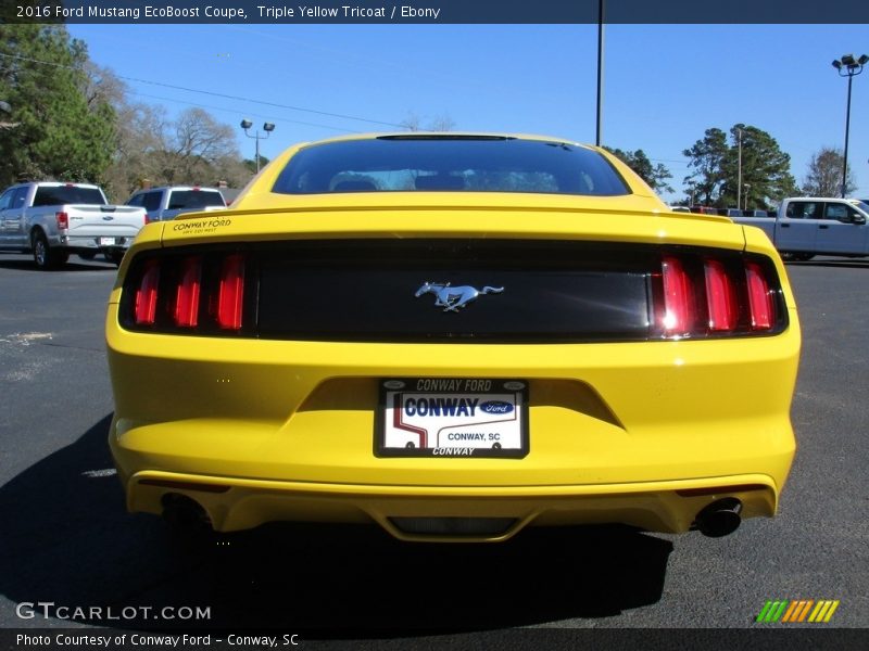 Triple Yellow Tricoat / Ebony 2016 Ford Mustang EcoBoost Coupe