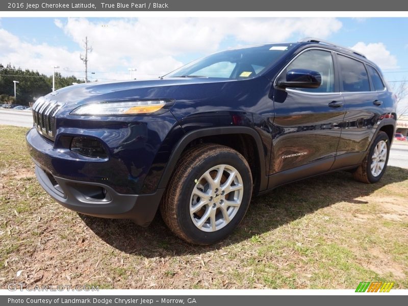 True Blue Pearl / Black 2016 Jeep Cherokee Latitude