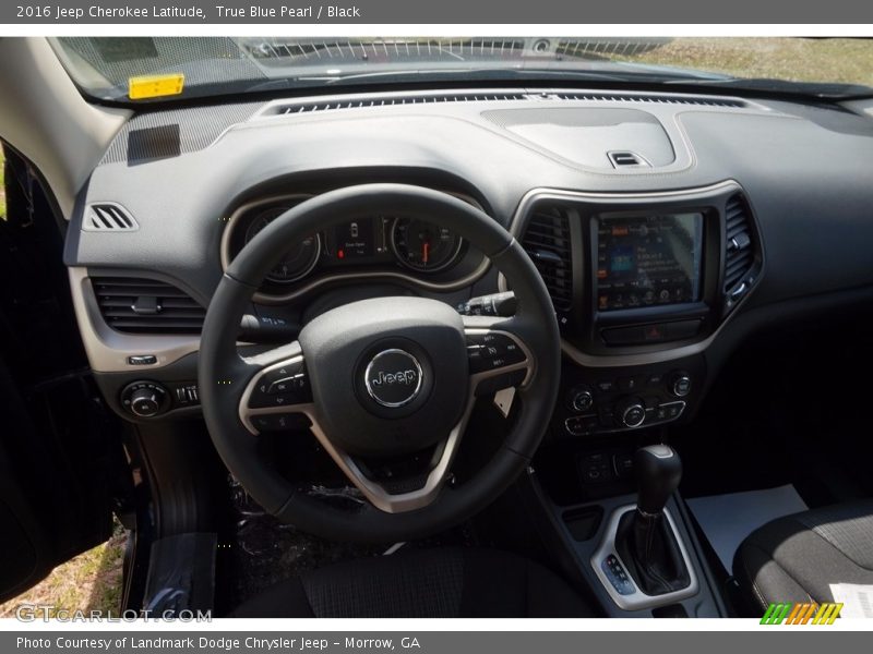 True Blue Pearl / Black 2016 Jeep Cherokee Latitude