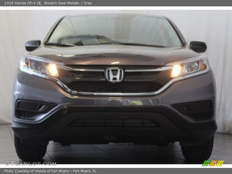 Modern Steel Metallic / Gray 2016 Honda CR-V SE