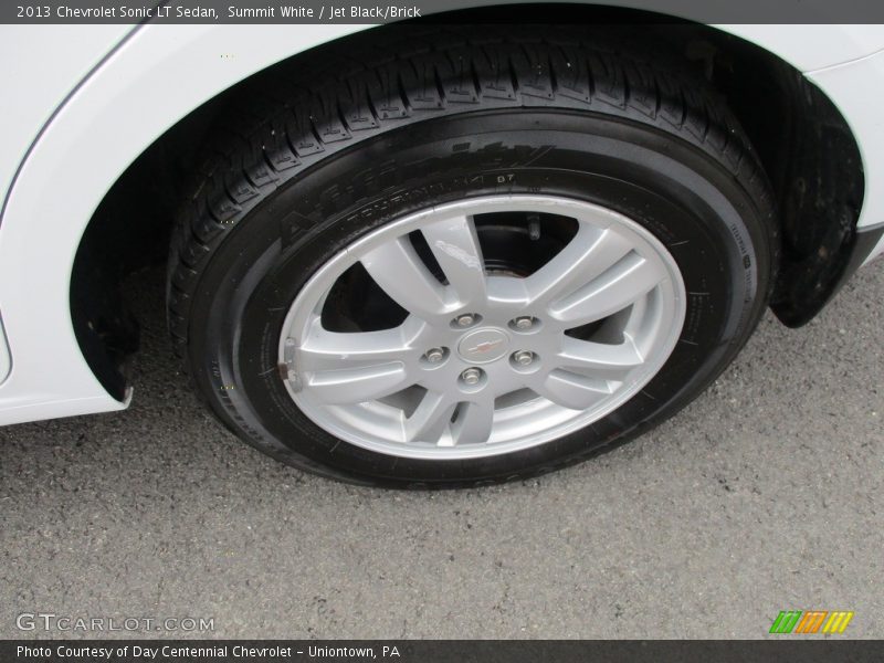Summit White / Jet Black/Brick 2013 Chevrolet Sonic LT Sedan