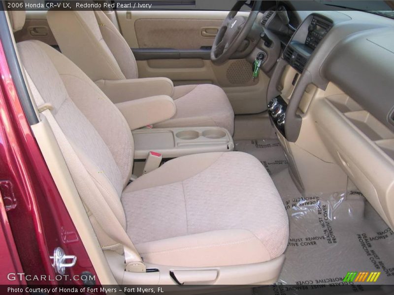 Redondo Red Pearl / Ivory 2006 Honda CR-V LX