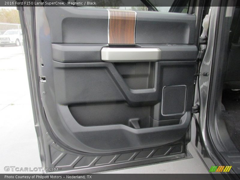 Magnetic / Black 2016 Ford F150 Lariat SuperCrew