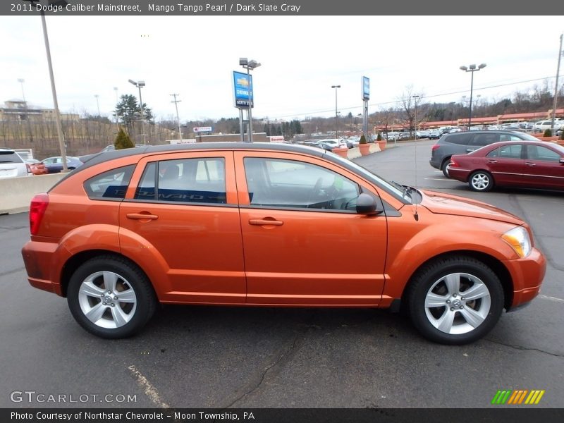 Mango Tango Pearl / Dark Slate Gray 2011 Dodge Caliber Mainstreet