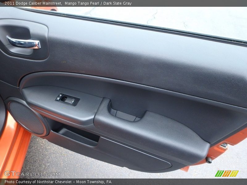 Mango Tango Pearl / Dark Slate Gray 2011 Dodge Caliber Mainstreet