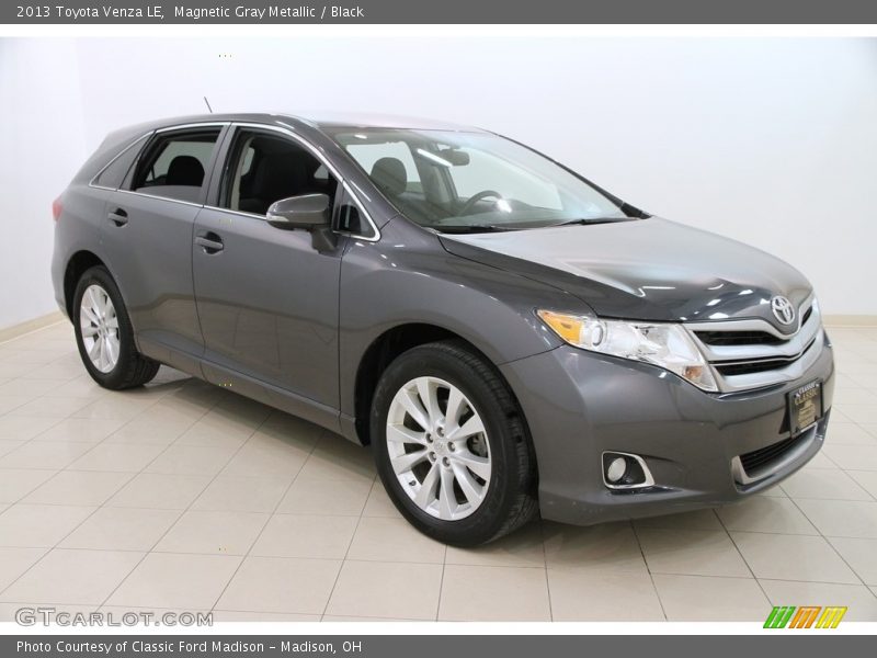 Magnetic Gray Metallic / Black 2013 Toyota Venza LE