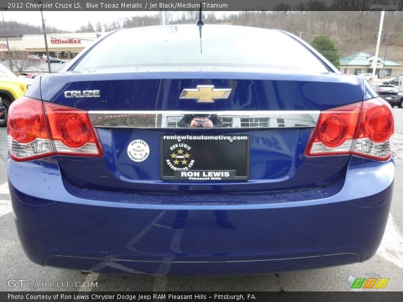 Blue Topaz Metallic / Jet Black/Medium Titanium 2012 Chevrolet Cruze LS