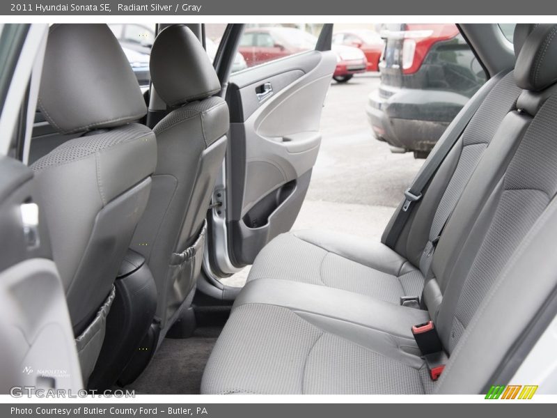 Radiant Silver / Gray 2011 Hyundai Sonata SE